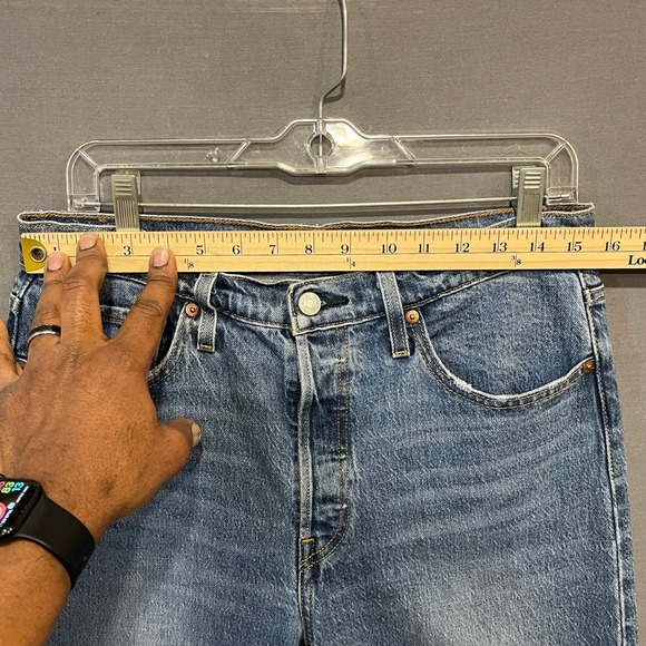 Levi's 501 S Skinny Jeans Womens 29x28 Blue Medium Wash High Rise Button Fly - Picture 3 of 14